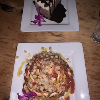 Island Lava Java - Mocha cheese cake and meringue passion fruit tart - American Near Me - Kailua Kona, Hawaii