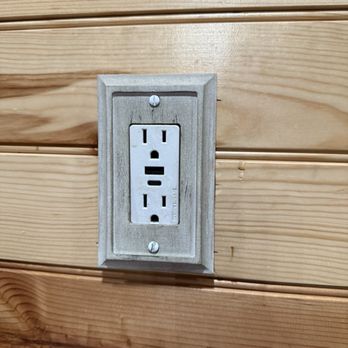 Poor Boy - USB/C plugs at tables - Coffee & Tea Near Me - Whitesboro, Texas Poor Boy - USB/C plugs at tables - Coffee & Tea Near Me - Whitesboro, Texas