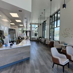 Teavoli Boba - Inside seating