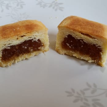 IBUN Bakery - Pineapple cake ($2) - shortbread isn't too good - Bakeries Near Me - Houston, Texas IBUN Bakery - Pineapple cake ($2) - shortbread isn't too good - Bakeries Near Me - Houston, Texas