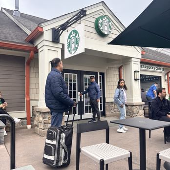 Woodbury Common Premium Outlets - Shopping Centers Near Me - Central Valley, New York Woodbury Common Premium Outlets - Shopping Centers Near Me - Central Valley, New York