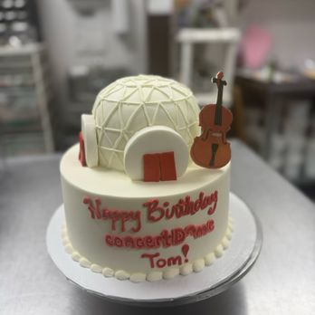 Michelle's Patisserie - Birthday cake - Bakeries Near Me - Austin, Texas Michelle's Patisserie - Birthday cake - Bakeries Near Me - Austin, Texas