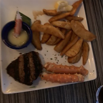The Dolphin - Steak and crab - Seafood Markets Near Me - Hanalei, Hawaii