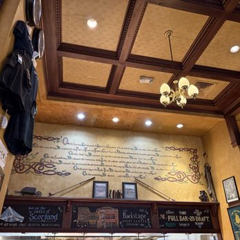 Nicholson's Fine Food & Whiskey - Pubs Near Me - Cincinnati, Ohio