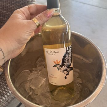 Altisima Winery - Delicious wine! - Wineries Near Me - Temecula, California