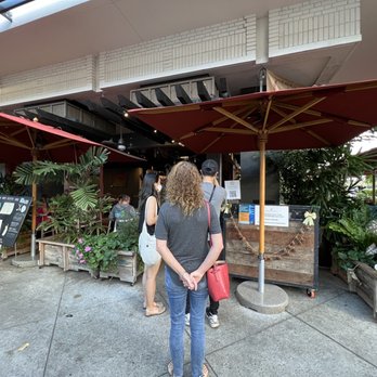 Goen Dining + Bar - Outside - Pan Asian Near Me - Kailua, Hawaii