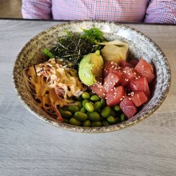 Tuna poke