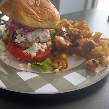 185 - Greek chicken sandwich - American Near Me - Poquoson, Virginia