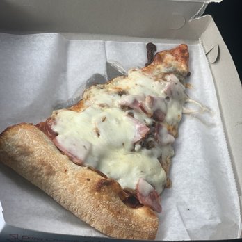Oz Pizza - Hercules Slice - Pizza Near Me - East Point, Georgia