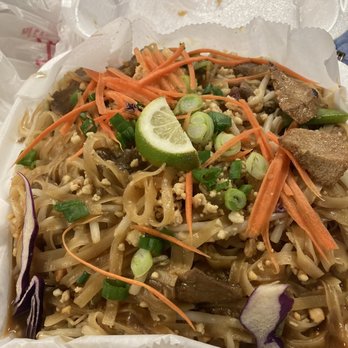 Thai Vegan - N4 Pad Thai soy pepper steak - Vegan Near Me - Albuquerque, New Mexico