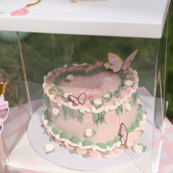 Loviana Cakes - 9" custom cake