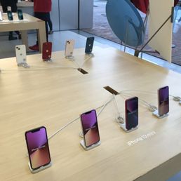 Some iPhones they offer. Some iPhones they offer.