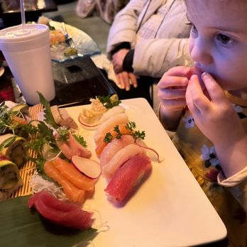 Kumo Hibachi Sushi - Sushi Bars Near Me - Marietta, Georgia
