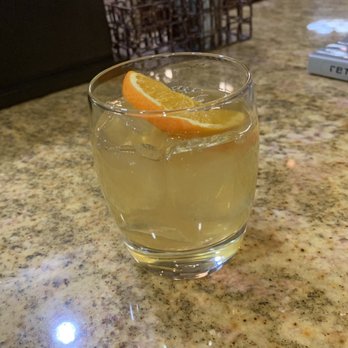Hyatt Place Lexington - Whisky sour in hotel lounge. - Hotels Near Me - Lexington, Kentucky