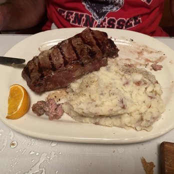 J R Maxwell - Steak meal - American Near Me - Bath, Maine J R Maxwell - Steak meal - American Near Me - Bath, Maine