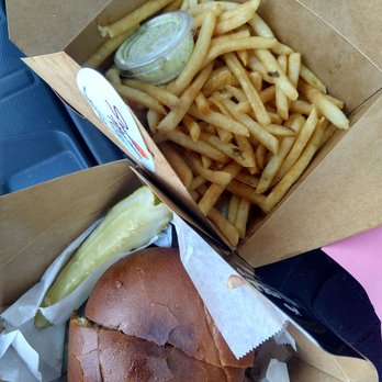 Seaside Market - Grocery Near Me - Cardiff, California
