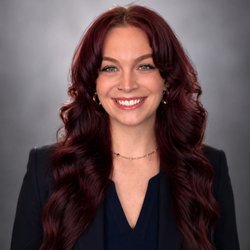 Dr. Lyndsey Sciarrino, DC