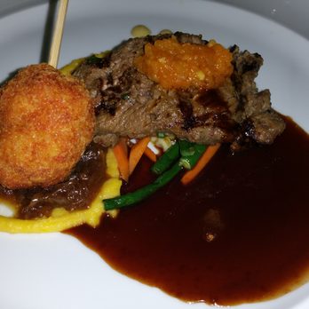 Ka Ikena Laua'e Restaurant - Tenderloin with shrimp pop - American Near Me - Honolulu, Hawaii