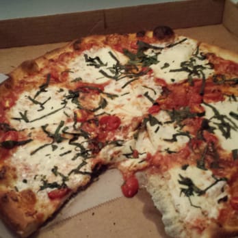Prime Roast Beef & Pizza - Yummy margarita pizza! - Sandwiches Near Me - Danvers, Massachusetts