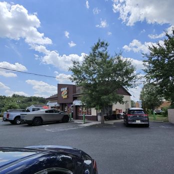 Banh Mi Ngon - Outside - Vietnamese Near Me - Cherry Hill, New Jersey Banh Mi Ngon - Outside - Vietnamese Near Me - Cherry Hill, New Jersey