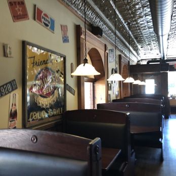 Ft Mulligan's Grillpub - New American Near Me - Prairie Du Chien, Wisconsin