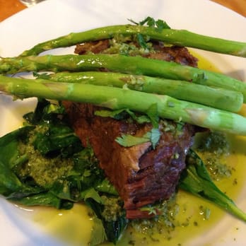 Blue Surf Cafe - Had them substitute my potatoes for spinach on the beef brisket and the result was really pretty. The beef brisket was amazing. - Cafes Near Me - Wilmington, North Carolina