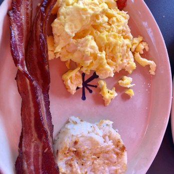 Snooze, an A.M. Eatery - Breakfast & Brunch Near Me - Austin, Texas Snooze, an A.M. Eatery - Breakfast & Brunch Near Me - Austin, Texas