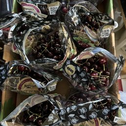 20 lbs of of bing cherries 20 lbs of of bing cherries