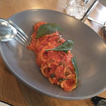 Monteverde - Spaghetti al Pomodoro - Italian Near Me - Chicago, Illinois
