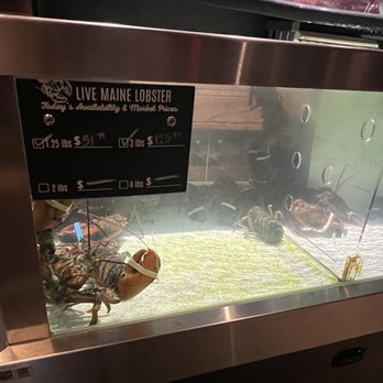Red Lobster - Pricing of lobster by weight - Seafood Near Me - Palmdale, California