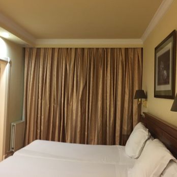 1. Hotel Loiu