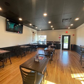 Villa Picante Tacos And More - Inside the restaurant, very clean and smells great - Tacos Near Me - Wappingers Falls, New York Villa Picante Tacos And More - Inside the restaurant, very clean and smells great - Tacos Near Me - Wappingers Falls, New York
