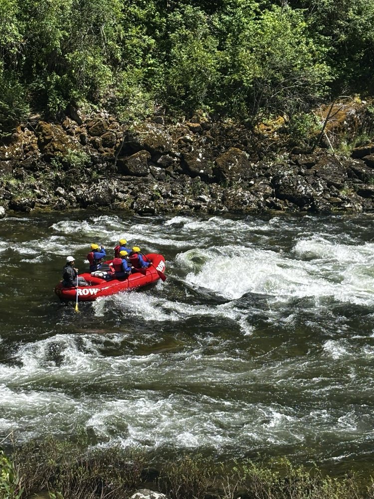 ROW Adventure Center Logo