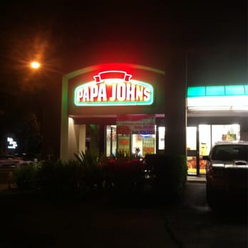 Papa Johns Pizza - Sign outside - Pizza Near Me - Honolulu, Hawaii Papa Johns Pizza - Sign outside - Pizza Near Me - Honolulu, Hawaii