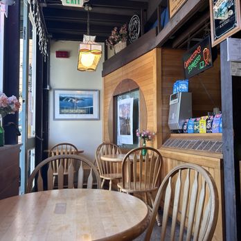 Sausalito Gourmet Delicatessen - Indoor seating - Delis Near Me - Sausalito, California Sausalito Gourmet Delicatessen - Indoor seating - Delis Near Me - Sausalito, California