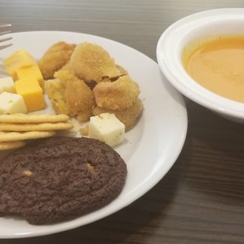 Homewood Suites by Hilton Ithaca - Food served during dinner time which changes every day - Hotels Near Me - Ithaca, New York Homewood Suites by Hilton Ithaca - Food served during dinner time which changes every day - Hotels Near Me - Ithaca, New York