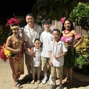 Paradise Cove Luau - Amazing dancers - Performing Arts Near Me - Kapolei, Hawaii Paradise Cove Luau - Amazing dancers - Performing Arts Near Me - Kapolei, Hawaii