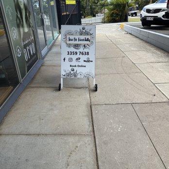 Hair on Piccadilly - Hair Salons Near Me - Geebung, QLD Hair on Piccadilly - Hair Salons Near Me - Geebung, QLD