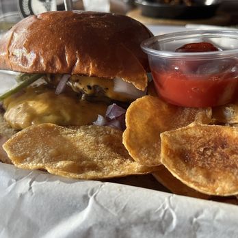 Three Bulls Tavern & Brewery - Brewpubs Near Me - Valrico, Florida Three Bulls Tavern & Brewery - Brewpubs Near Me - Valrico, Florida