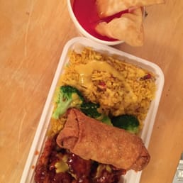 General tso's and crab Rangoon General tso's and crab Rangoon