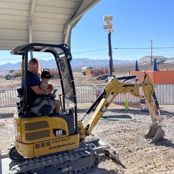 Dig This - Amusement Parks Near Me - Las Vegas, Nevada Dig This - Amusement Parks Near Me - Las Vegas, Nevada