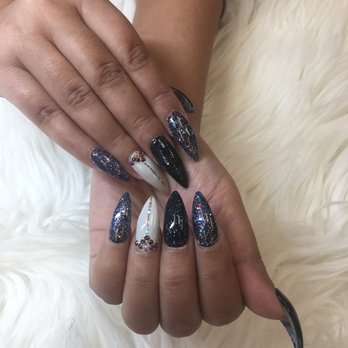 Serenity Nails Spa Salon - Nail Salons Near Me - Ashburn, Virginia