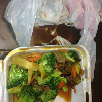 Thai Siam Restaurant - Poor packing caused spilling of the sauce everywhere and a huge mess - Thai Near Me - Lawrence, Kansas
