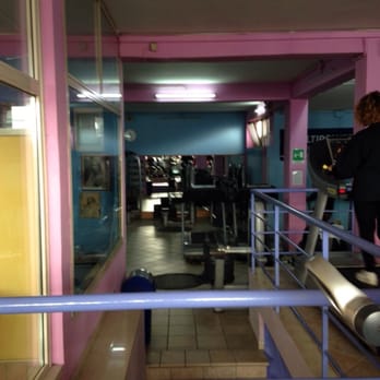 Ellade - Gyms Near Me - Grumo Nevano, NA