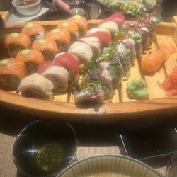 Yami Sushi House - Sushi and udon