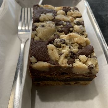 Se7enBites - Don't fudge with me bar. A mashup of a cookie, brownie and cake with peanut butter. - Coffee & Tea Near Me - Orlando, Florida Se7enBites - Don't fudge with me bar. A mashup of a cookie, brownie and cake with peanut butter. - Coffee & Tea Near Me - Orlando, Florida