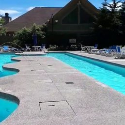 Pool at Mosaic