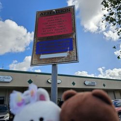 City Square Shopping Center - Parking info