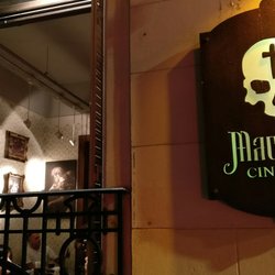 Macabras Cine-Bar