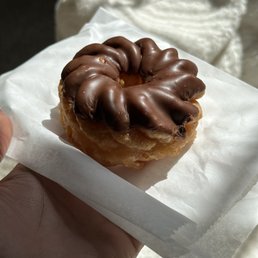 Maple French Cruller